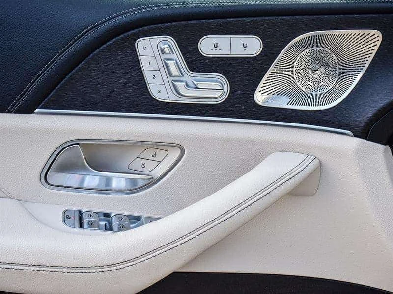 Mercedes-Benz GLE 350 * Дистроник * Burmester * Хед-ъп * , снимка 14 - Автомобили и джипове - 54043193