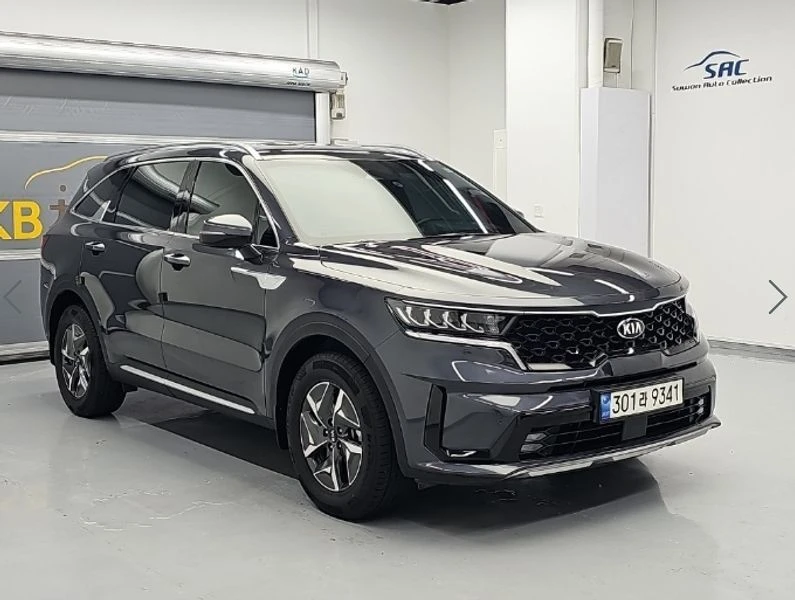 Kia Sorento HEV 1.6 2WD| DIST| КАМЕРА| ПОДГРЕВ| ОБДУХВАНЕ, снимка 4 - Автомобили и джипове - 55736730