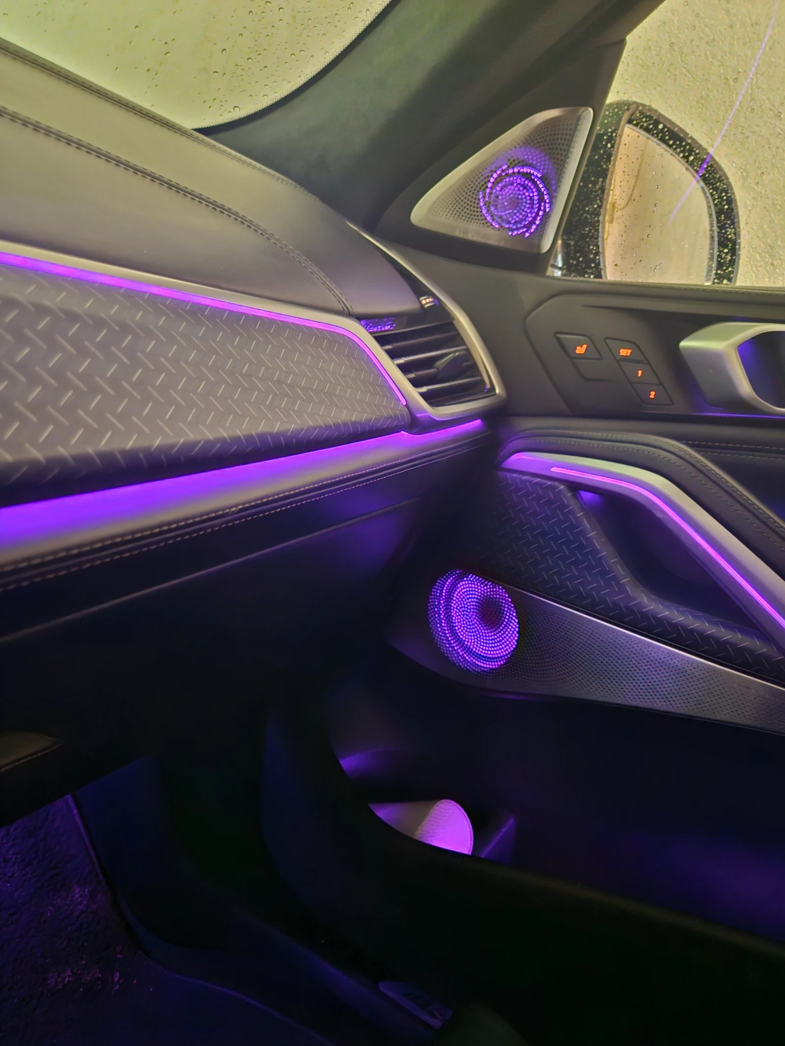 BMW X6 X6 M50i - изображение 9