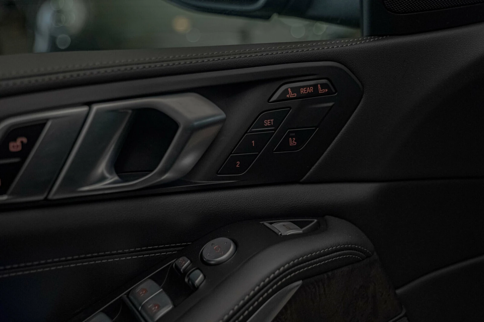 BMW X7 40d/M-Perf/HuD/Пано/6+ 1/Масаж/Soft Close/Камера 3 - изображение 8