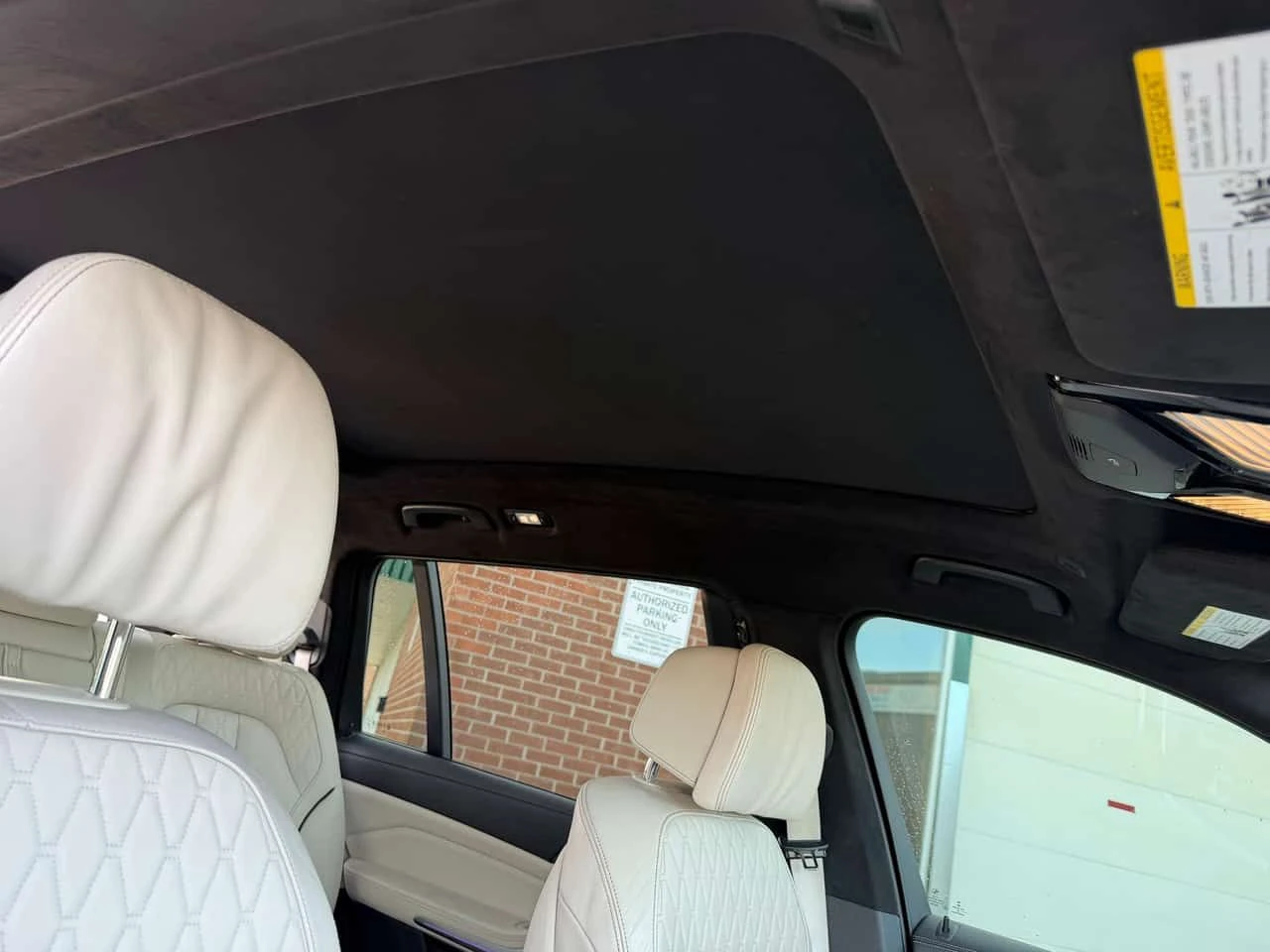 BMW X7 M SPORT xDrive40i/PANO/360/ВТОРИ ГУМИ И ДЖАНТИ - изображение 9