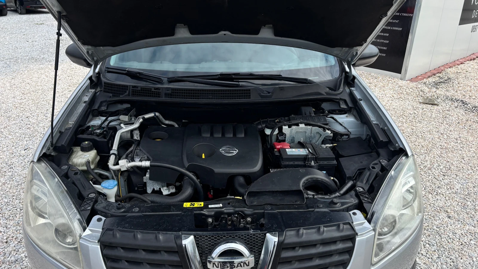 Nissan Qashqai Нов внос от Италия, снимка 9 - Автомобили и джипове - 53958842