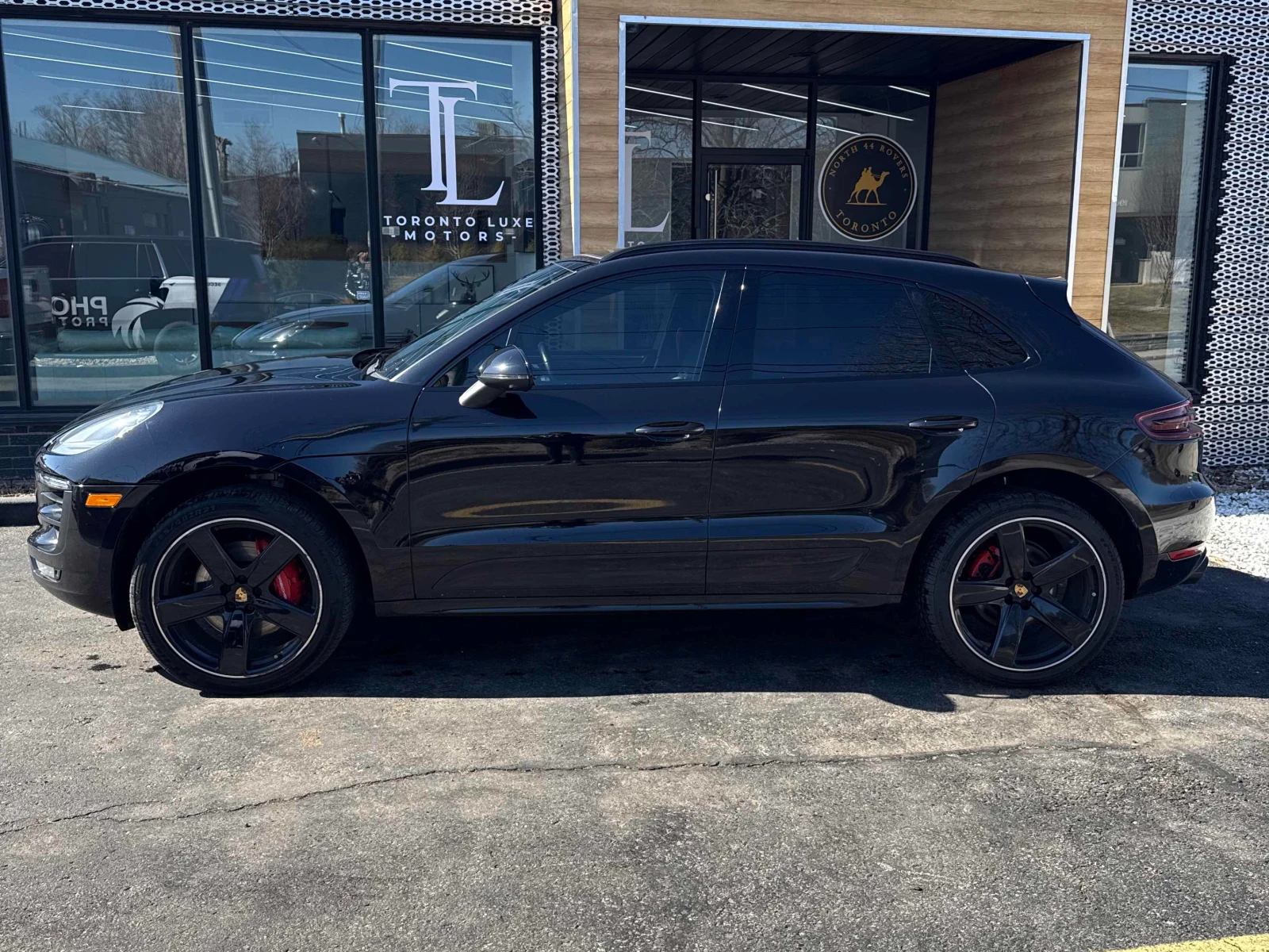 Porsche Macan GTS* Back cam* Pano* Bose* Подгрев* , снимка 2 - Автомобили и джипове - 54078372