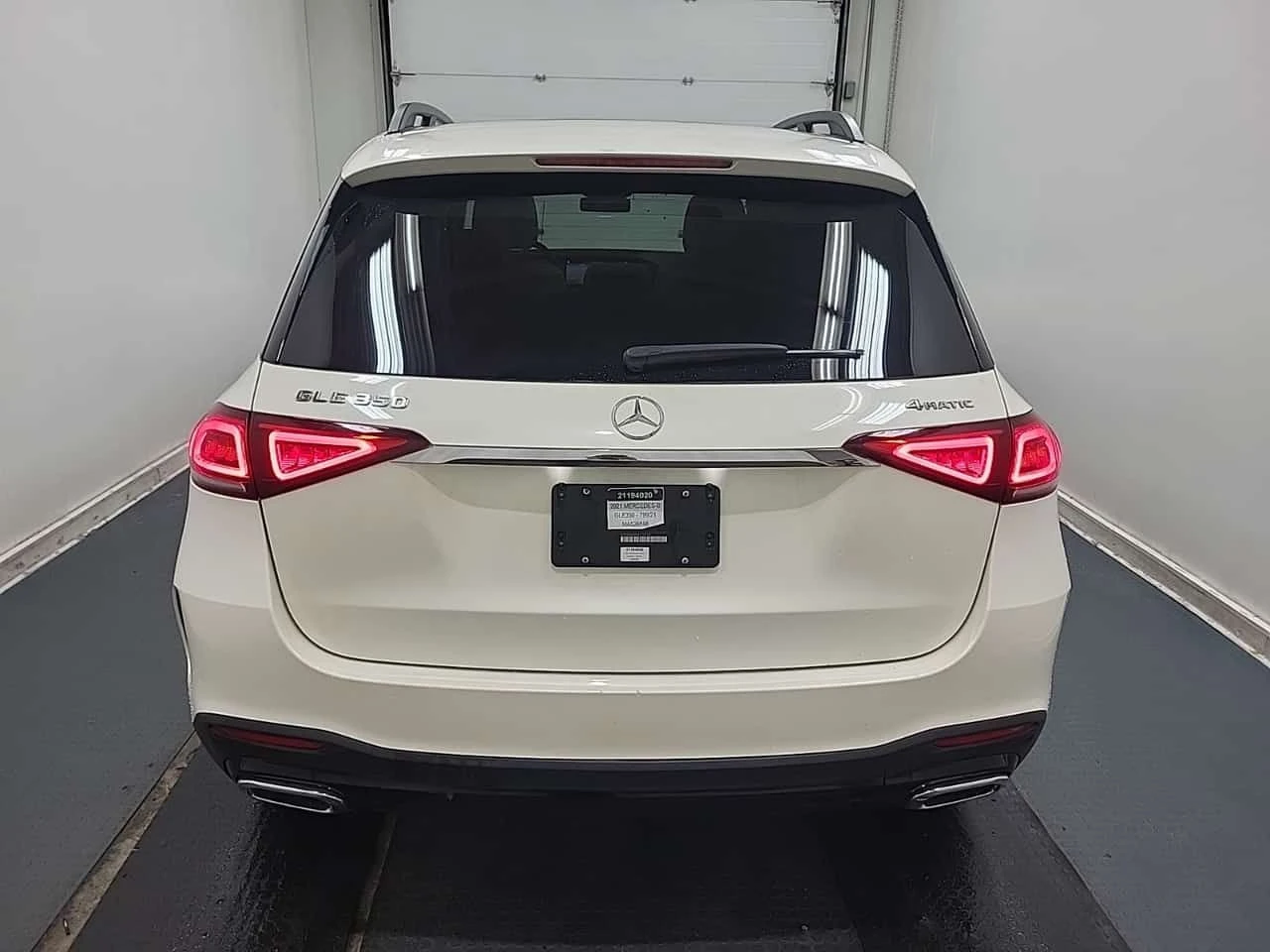 Mercedes-Benz GLE * 350 * CARFAX * ЦЕНА ДО БГ, снимка 4 - Автомобили и джипове - 55353262
