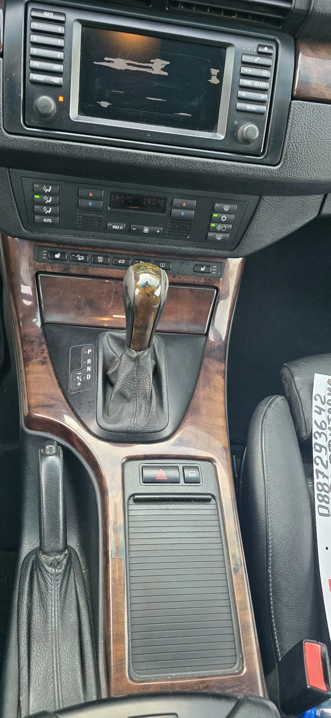 BMW X5 3.0d 218к.с.* ЛИЗИНГ* АВТОМАТ* КОЖА* 4х4* ОБСЛУЖЕН, снимка 15 - Автомобили и джипове - 55374033