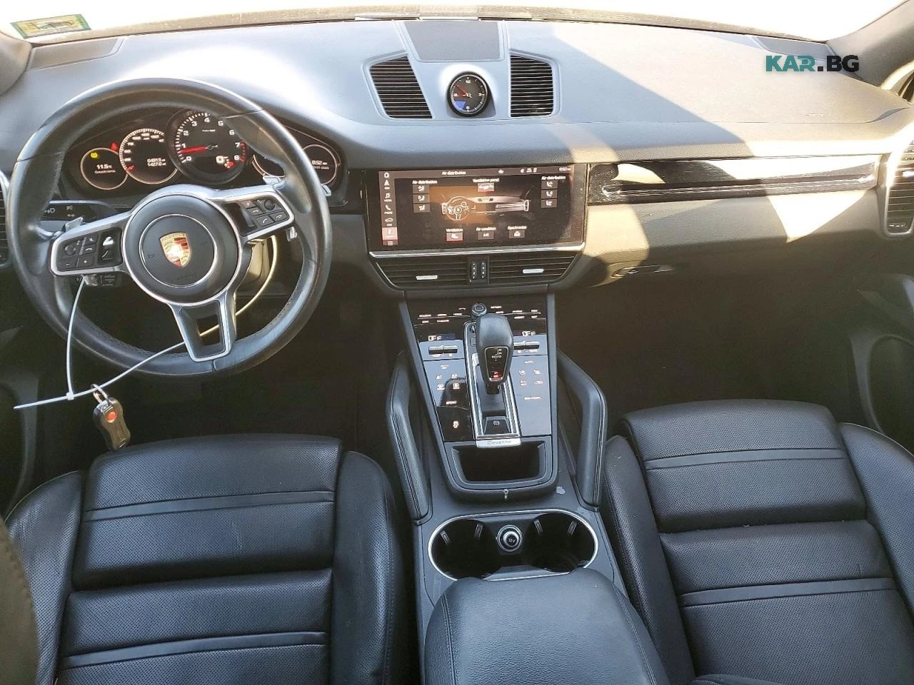 Porsche Cayenne 3.0 AWD* DISTRONIC* CAMERA* ОБДУХВАНЕ* , снимка 8 - Автомобили и джипове - 56616278