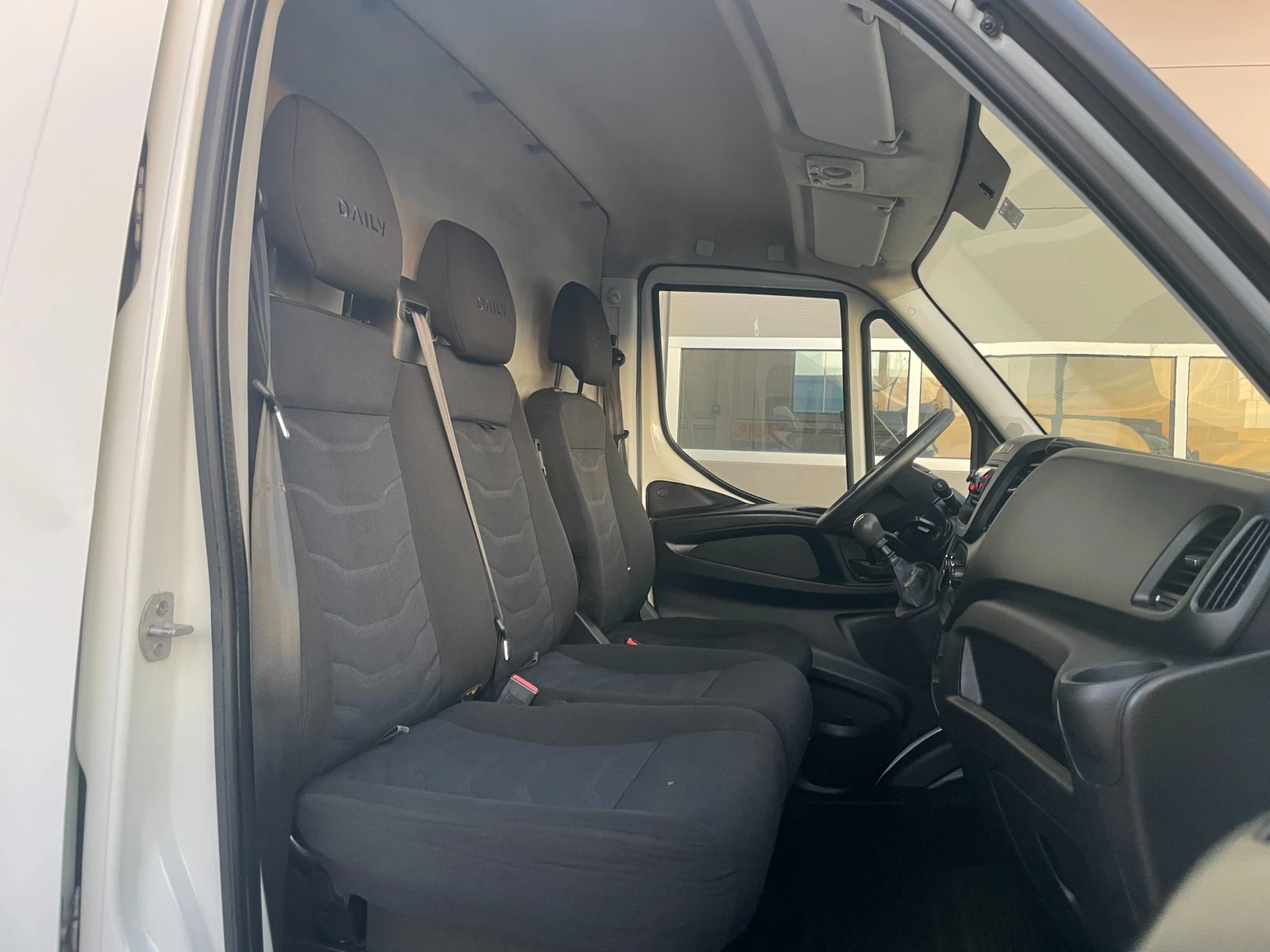 Iveco Daily 50C35 категория "Б" - изображение 10