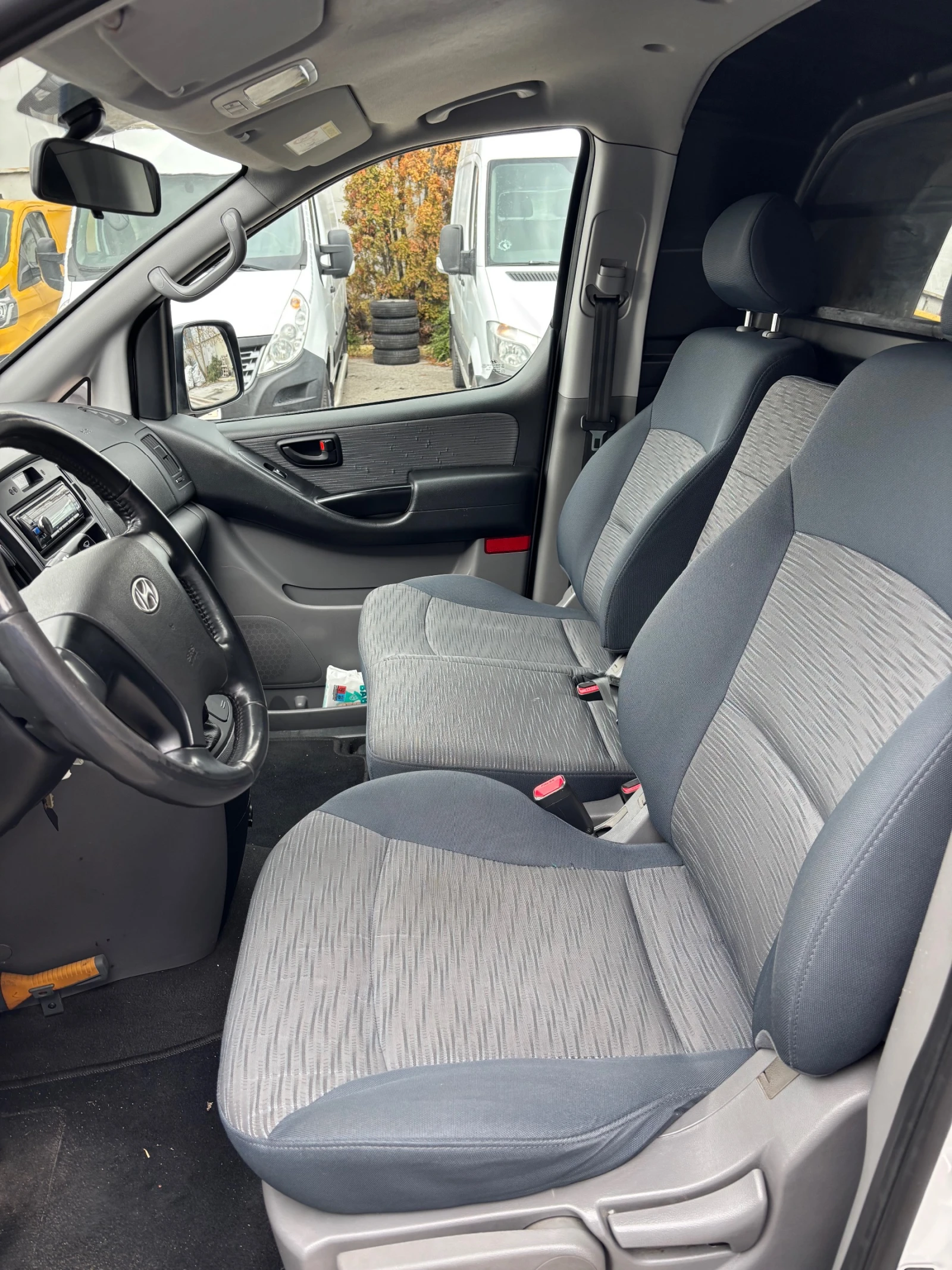 Hyundai H1 Нов Нов Нов !!!!!!, снимка 7 - Бусове и автобуси - 53984314