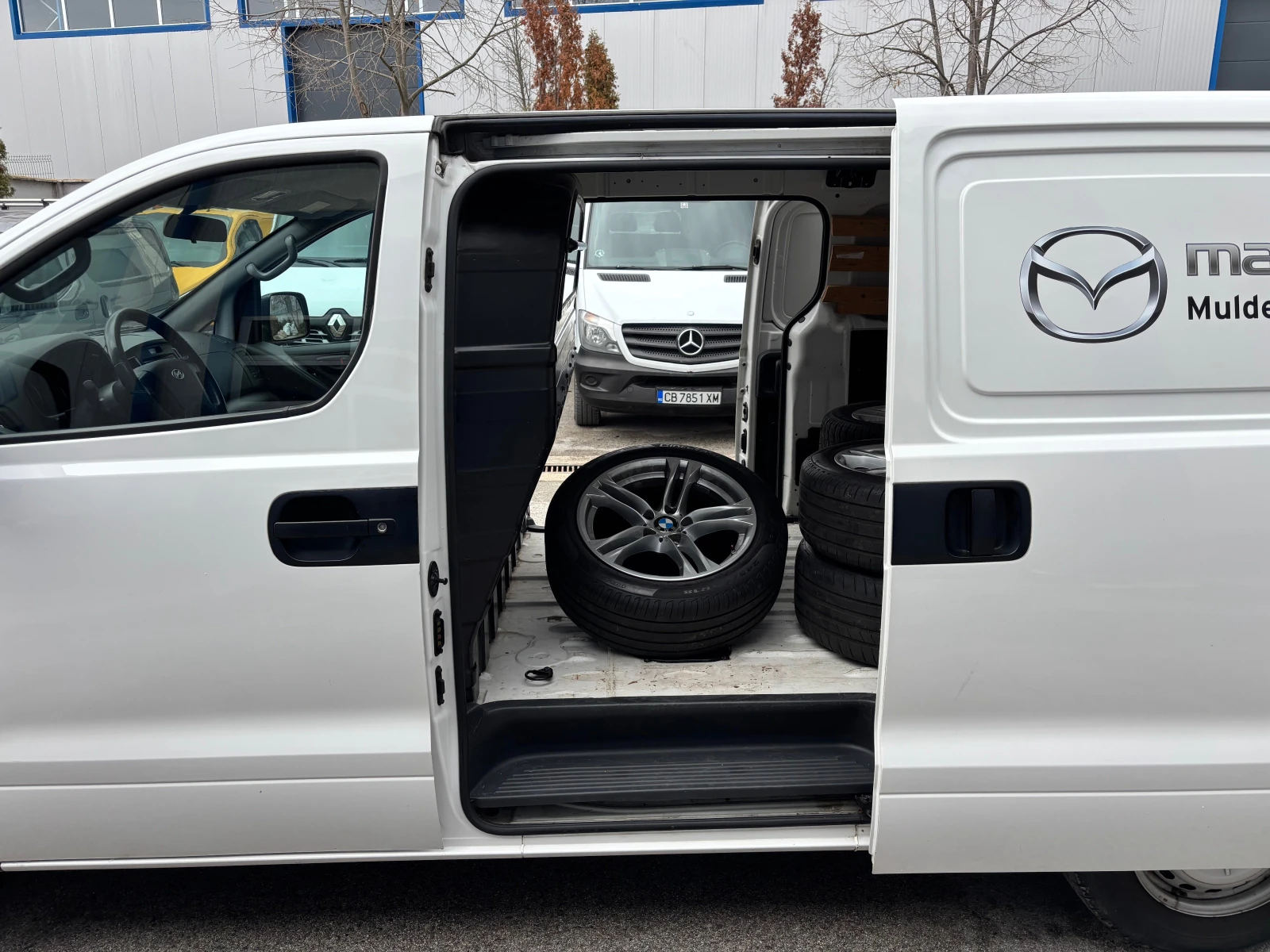 Hyundai H1 Нов Нов Нов !!!!!!, снимка 13 - Бусове и автобуси - 53984314