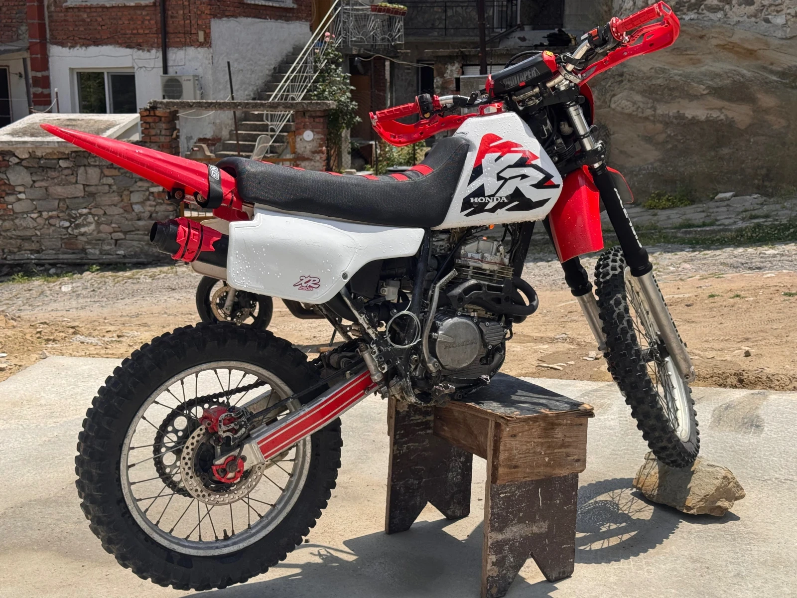 Honda Xr 250R с Документи, снимка 3 - Мотоциклети и мототехника - 54987866