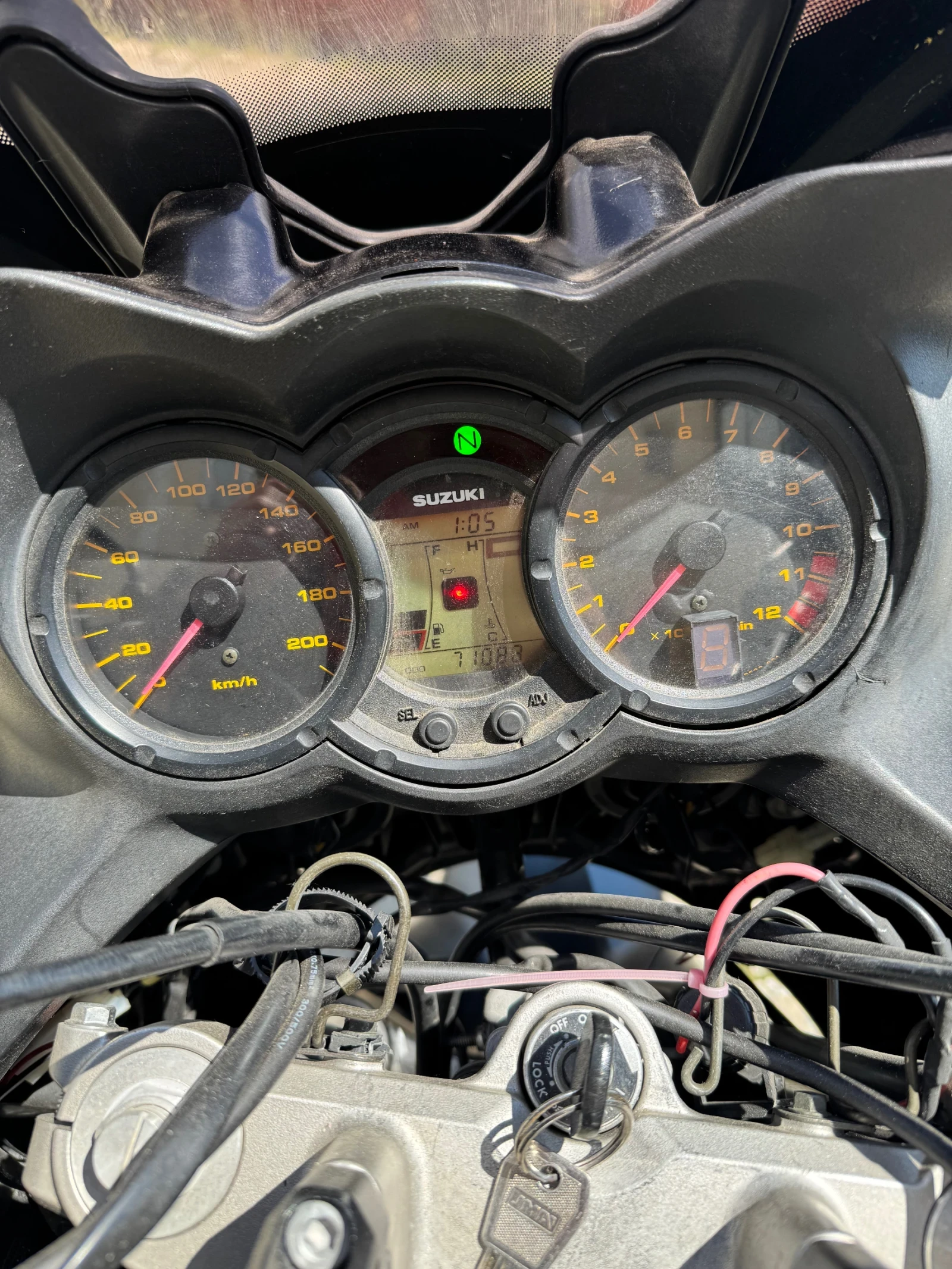 Suzuki V-strom, снимка 7 - Мотоциклети и мототехника - 55223447
