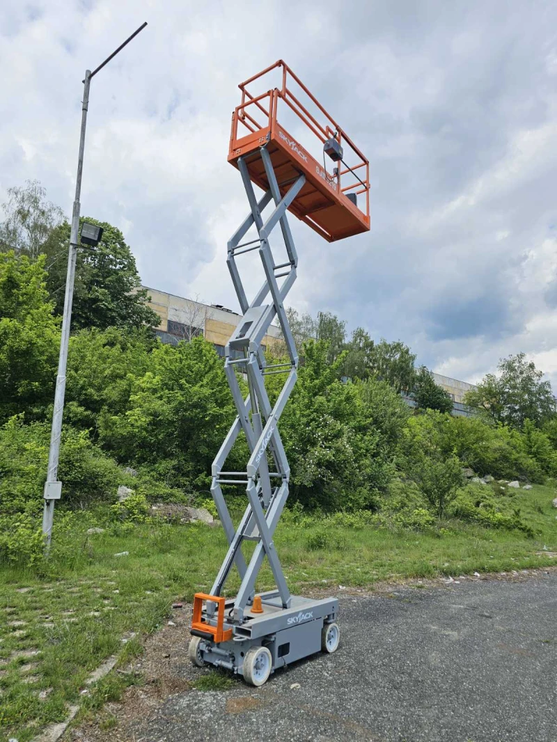 Автовишка Друга марка SKYJACK SJM 3219 E, снимка 9 - Индустриална техника - 50265030