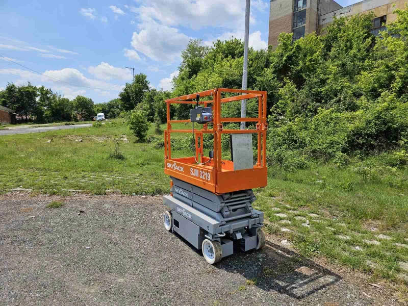 Автовишка Друга марка SKYJACK SJM 3219 E, снимка 4 - Индустриална техника - 50265030