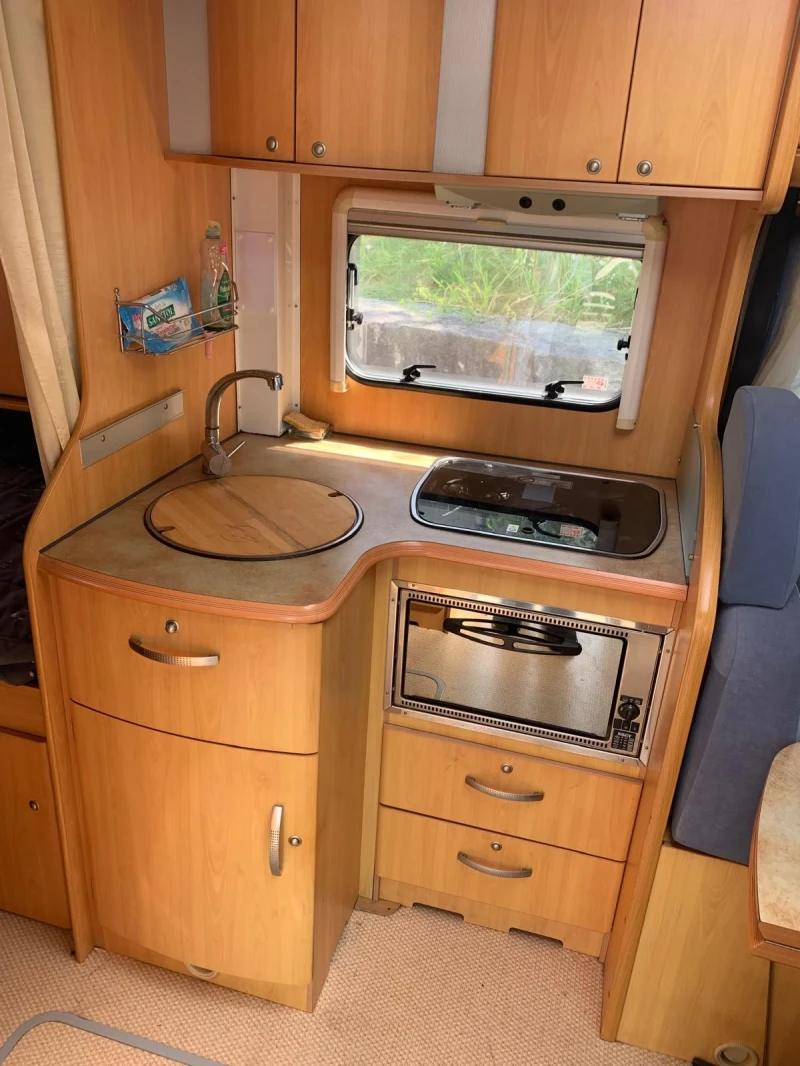 Кемпер Pilote, снимка 10 - Каравани и кемпери - 50810893