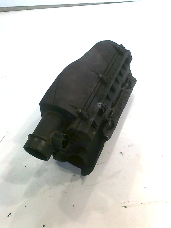 кутия въздушен филтър за Мерцедес Е270 цди W210 