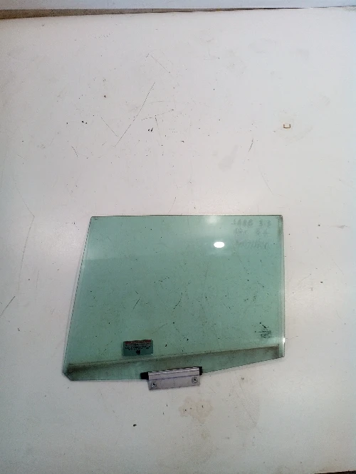 ������ ����� ���� ��������� �� ���� 9-3 ����� | Mobile.bg � ����������� 1