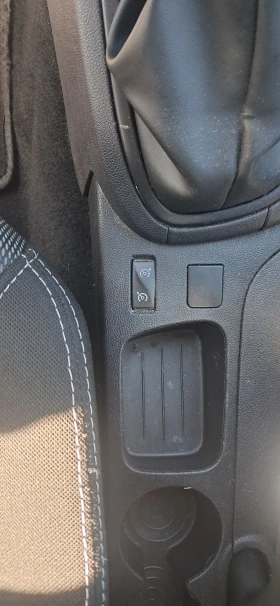 Renault Clio 0.90 TCE  LPG EURO6b, снимка 13