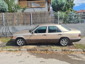 Mercedes-Benz 124, снимка 2