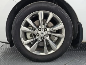 Kia Carnival 9-Seater Prestige, снимка 5