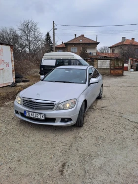 Mercedes-Benz C 220 Реални км. 146000, снимка 2