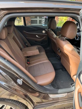     Mercedes-Benz E 350 AMG 4MATIK PANO BURMESTER