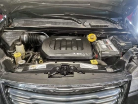 Chrysler Town and Country Touring, снимка 8