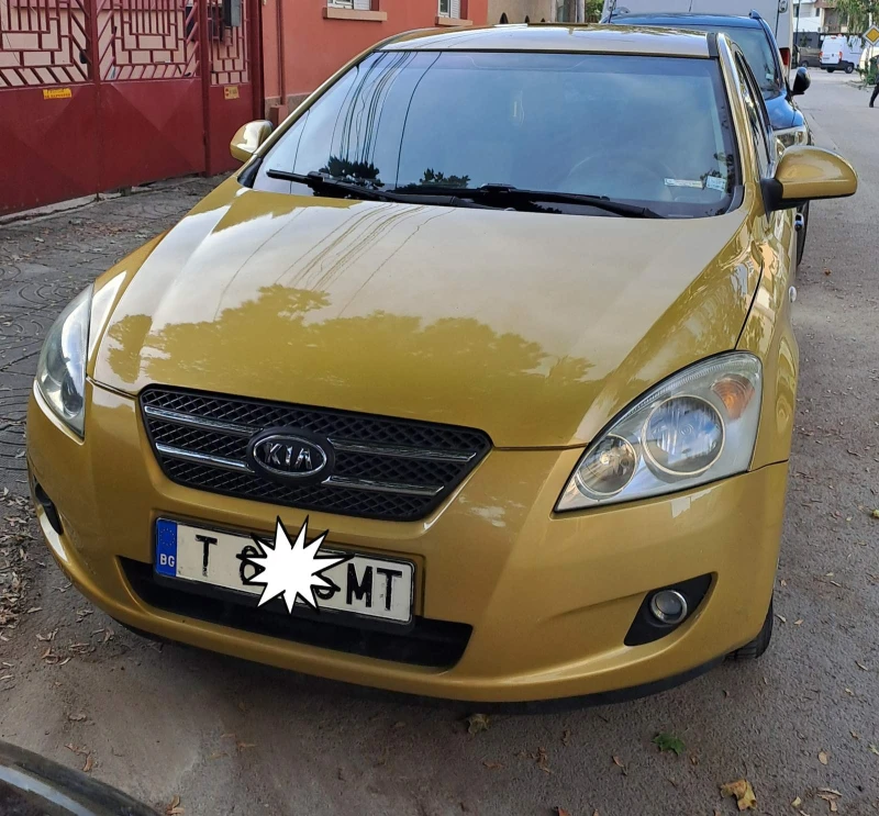 Kia Ceed 1.4, снимка 4 - Автомобили и джипове - 47532794