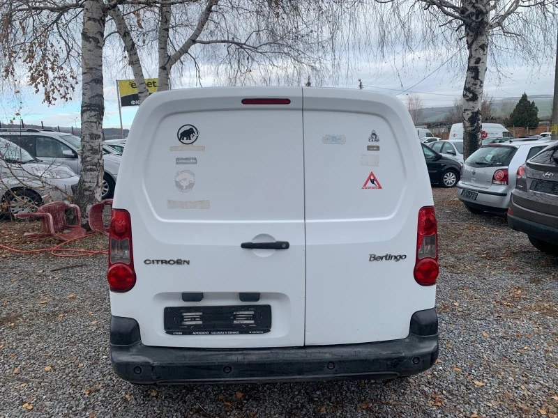 Citroen Berlingo 1.6hdi, снимка 4 - Автомобили и джипове - 46355339