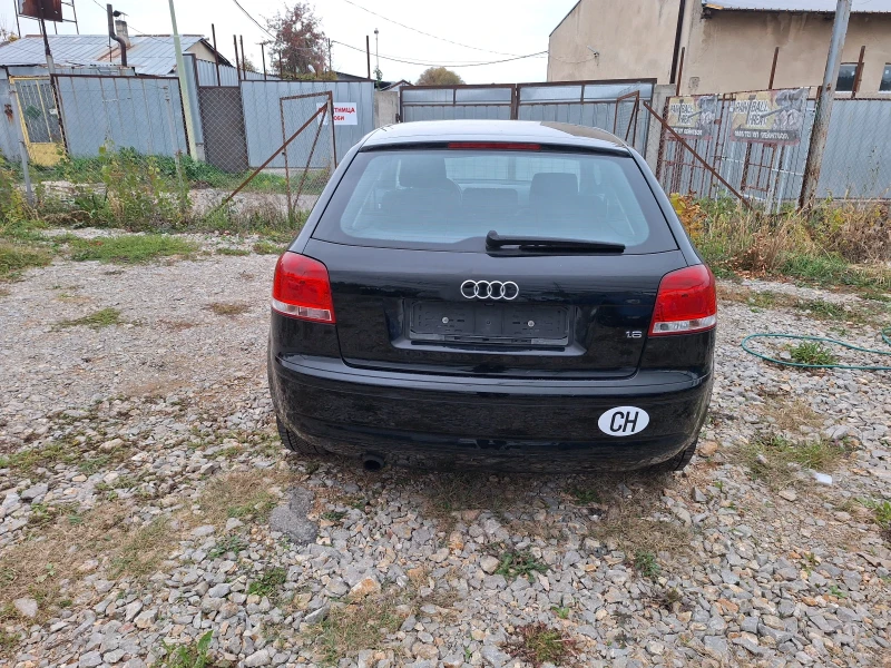 Audi A3 1.6 i, снимка 6 - Автомобили и джипове - 47838094