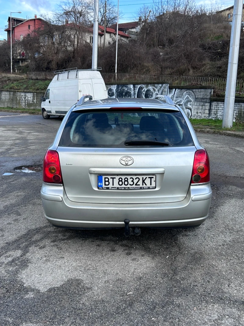 Toyota Avensis, снимка 5 - Автомобили и джипове - 48456826