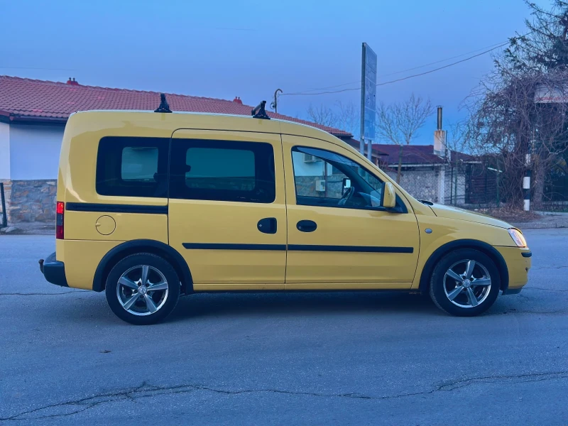 Opel Combo 1.7, снимка 4 - Автомобили и джипове - 48839770