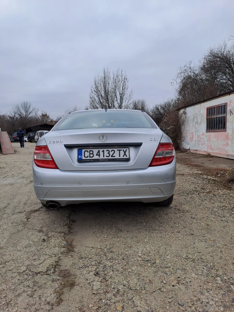 Mercedes-Benz C 220 Реални км. 146000, снимка 6 - Автомобили и джипове - 49137514