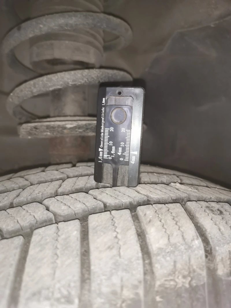 Chrysler Town and Country Touring, снимка 12 - Автомобили и джипове - 52027844