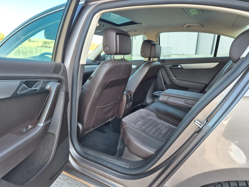VW Passat 2.0TDI sedan, снимка 13 - Автомобили и джипове - 52163494