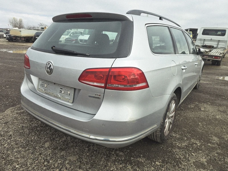 VW Passat 1.6tdi 77kw, снимка 4 - Автомобили и джипове - 52797519
