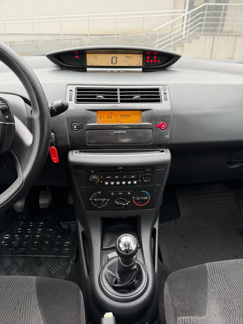 Citroen C4 1.6i, снимка 10 - Автомобили и джипове - 53227350