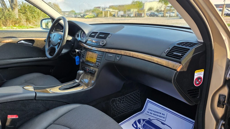 Mercedes-Benz E 280 УНИКАЛНА/3.0i/231hp, снимка 11 - Автомобили и джипове - 53264517
