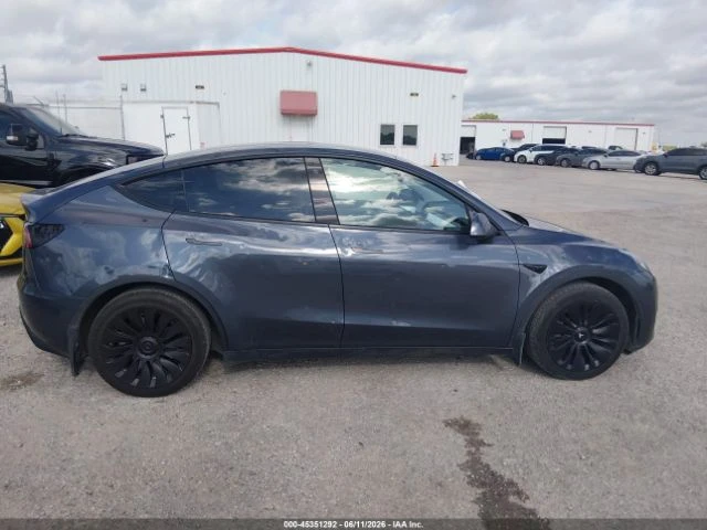 Tesla Model Y  Long Range Dual Motor AWD, снимка 13 - Автомобили и джипове - 54928985