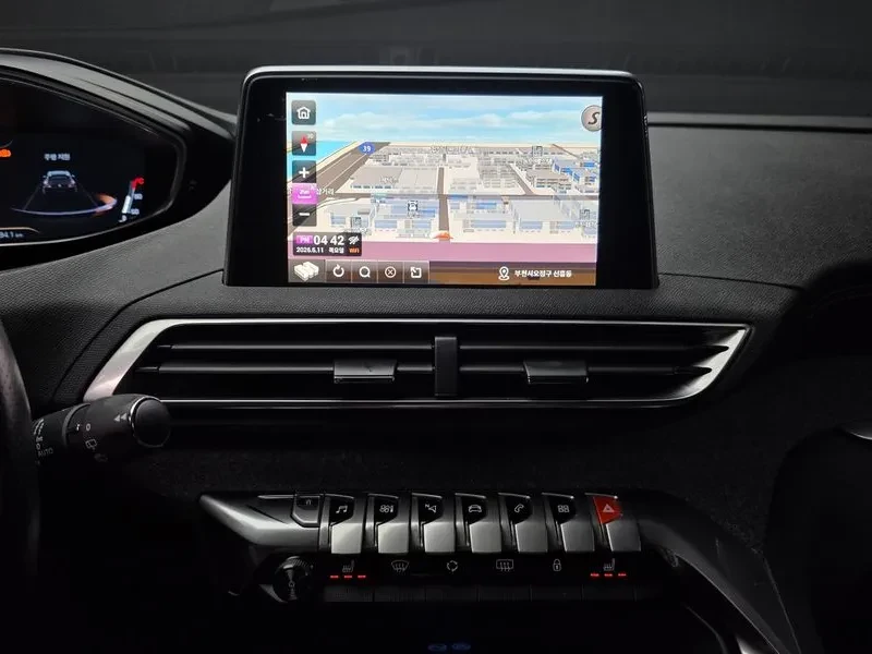 Peugeot 5008 1.6 BLUEHDI GT LINE | Mobile.bg � ����������� 13