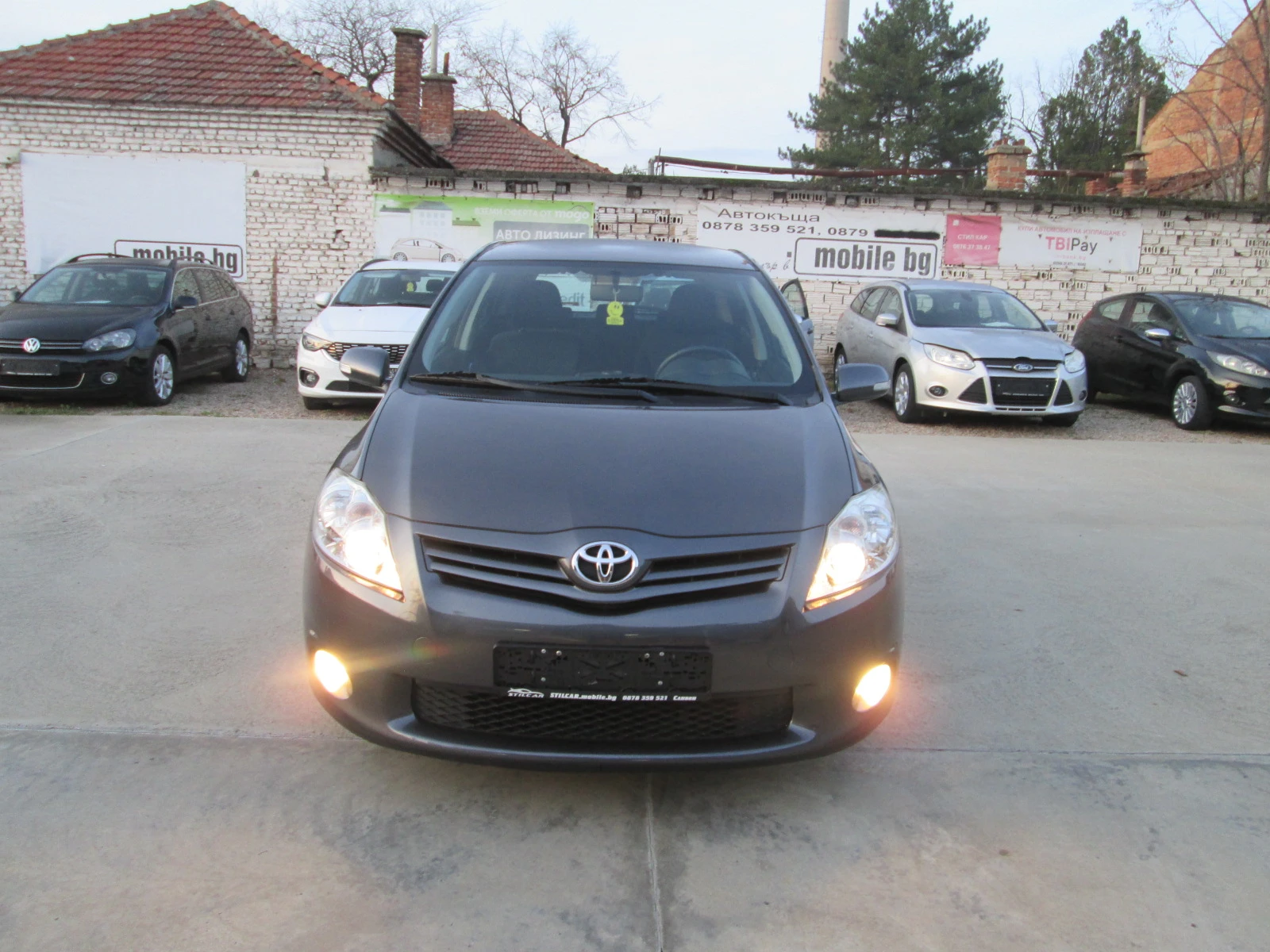 Toyota Auris 2.0d4d Facelift-Сервизна история-НОВА!!!, снимка 1