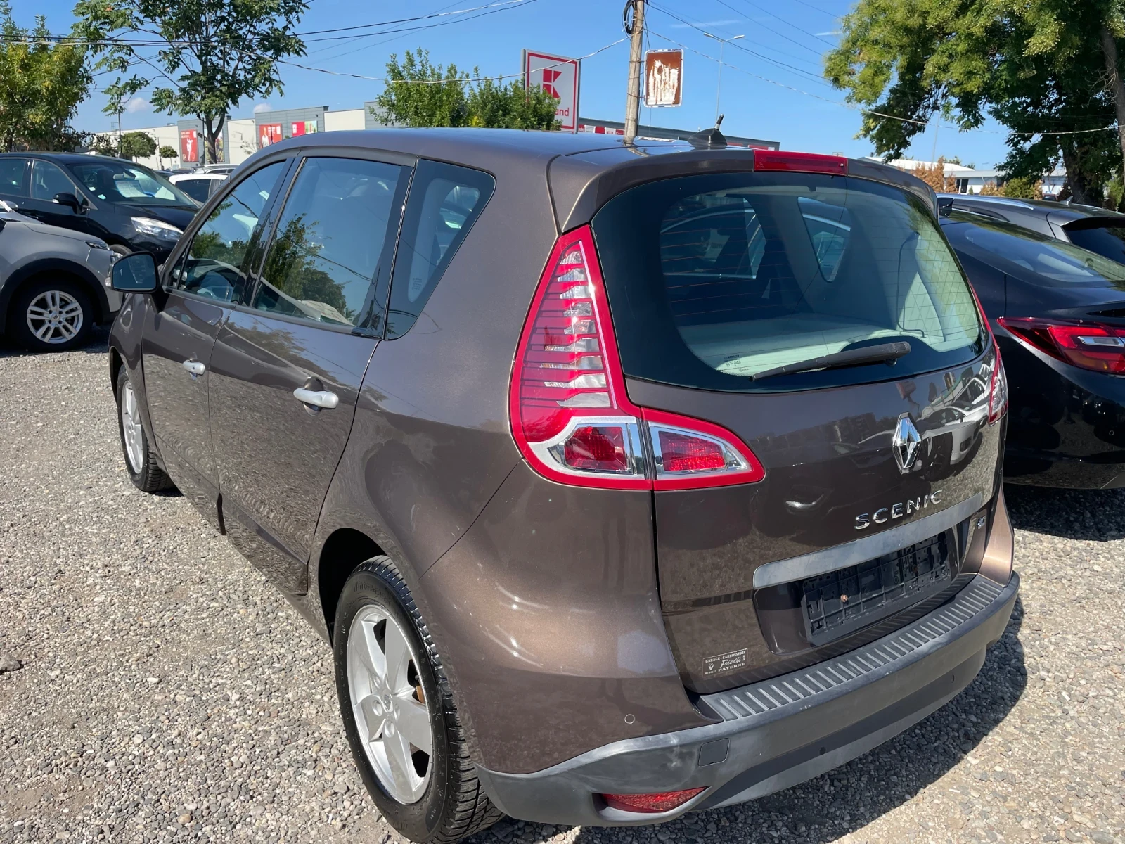 Renault Scenic 1.5D CH AUTOMAT NAVI - изображение 6