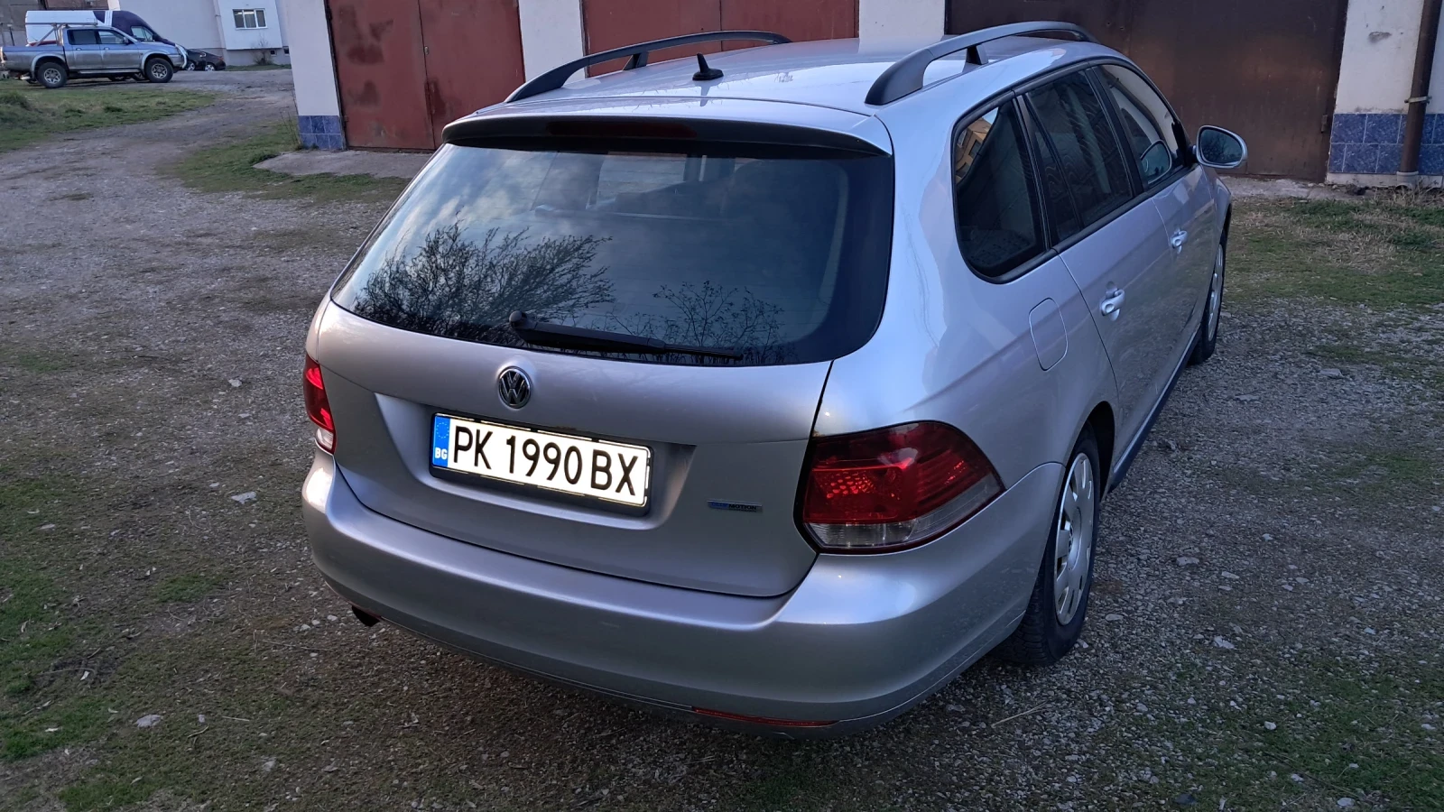 VW Golf Variant 1.6 tdl - изображение 3