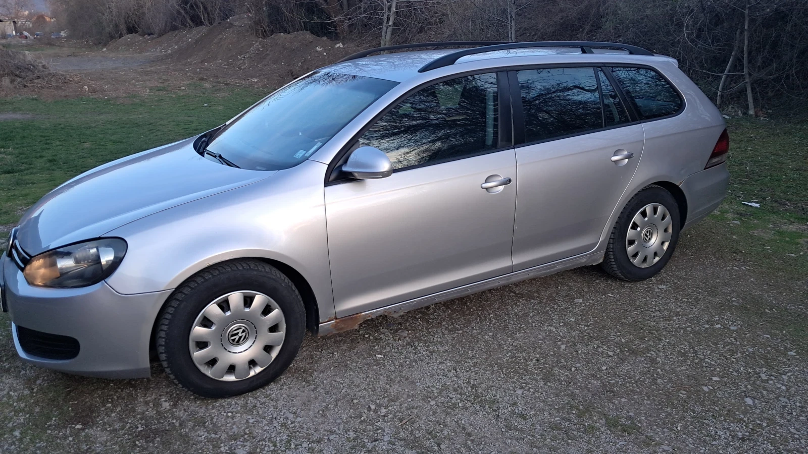 VW Golf Variant 1.6 tdl - изображение 2