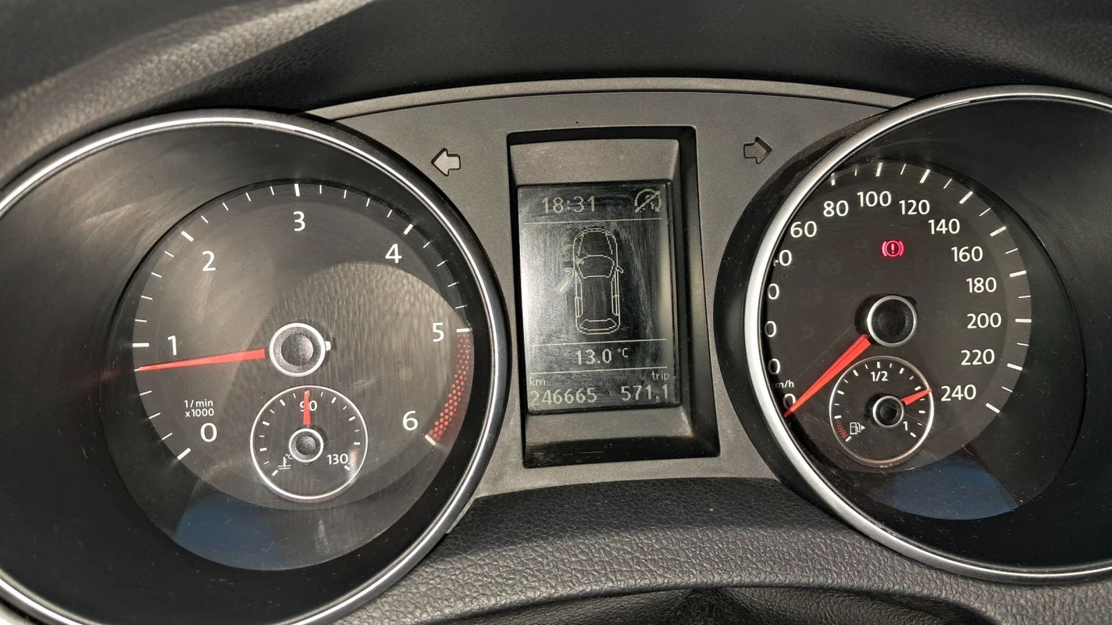 VW Golf Variant 1.6 tdl - изображение 6