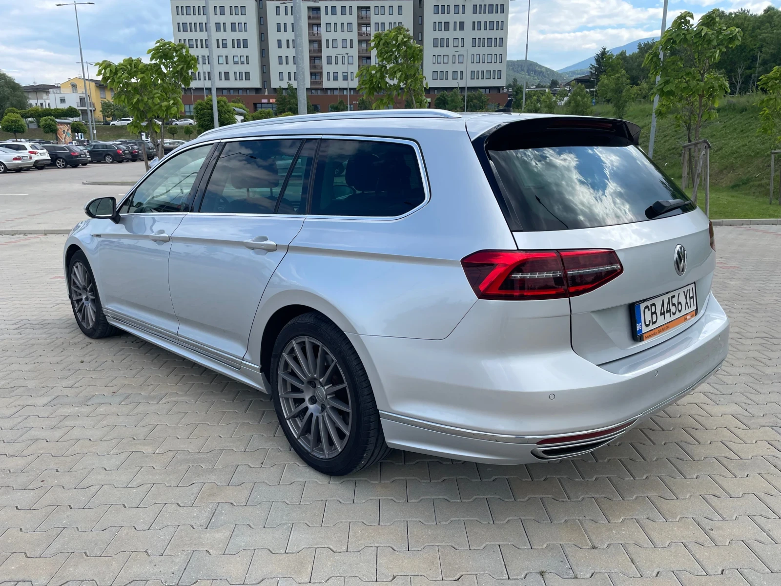 VW Passat R line / BiTDI - изображение 7