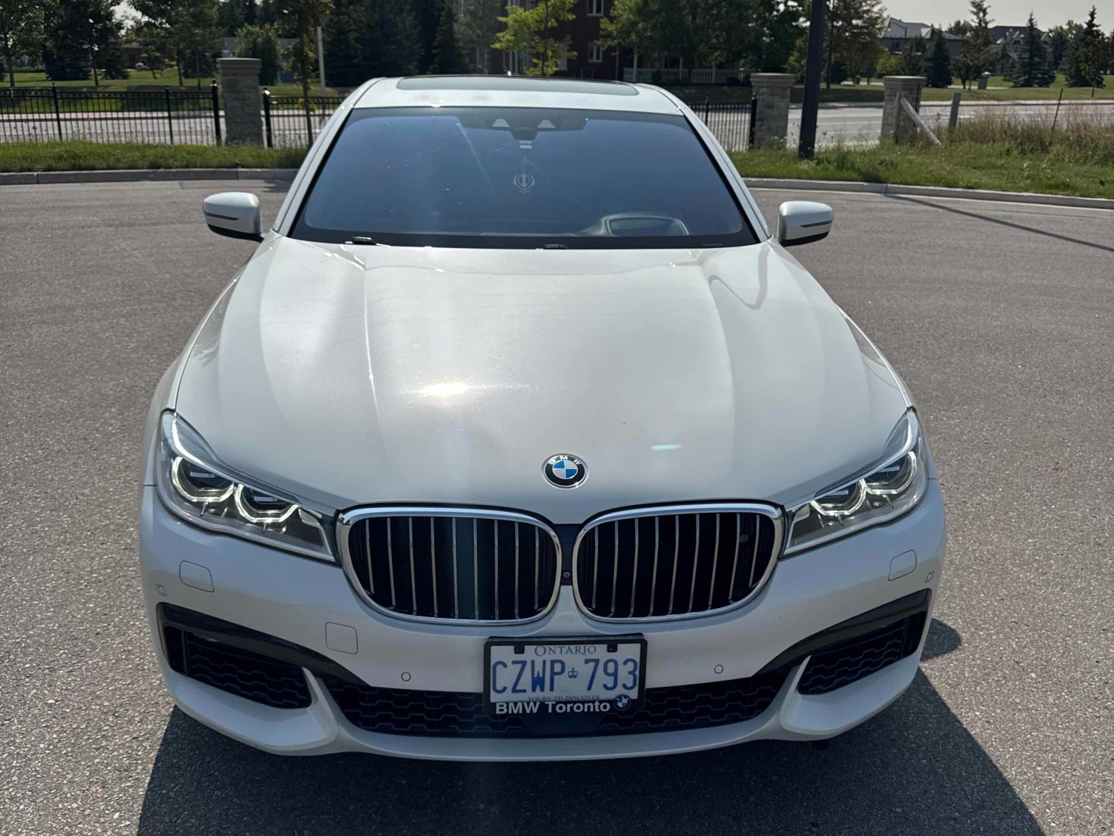 BMW 750 xDrive * * CARFAX * * АВТО КРЕДИТ * *  - изображение 3