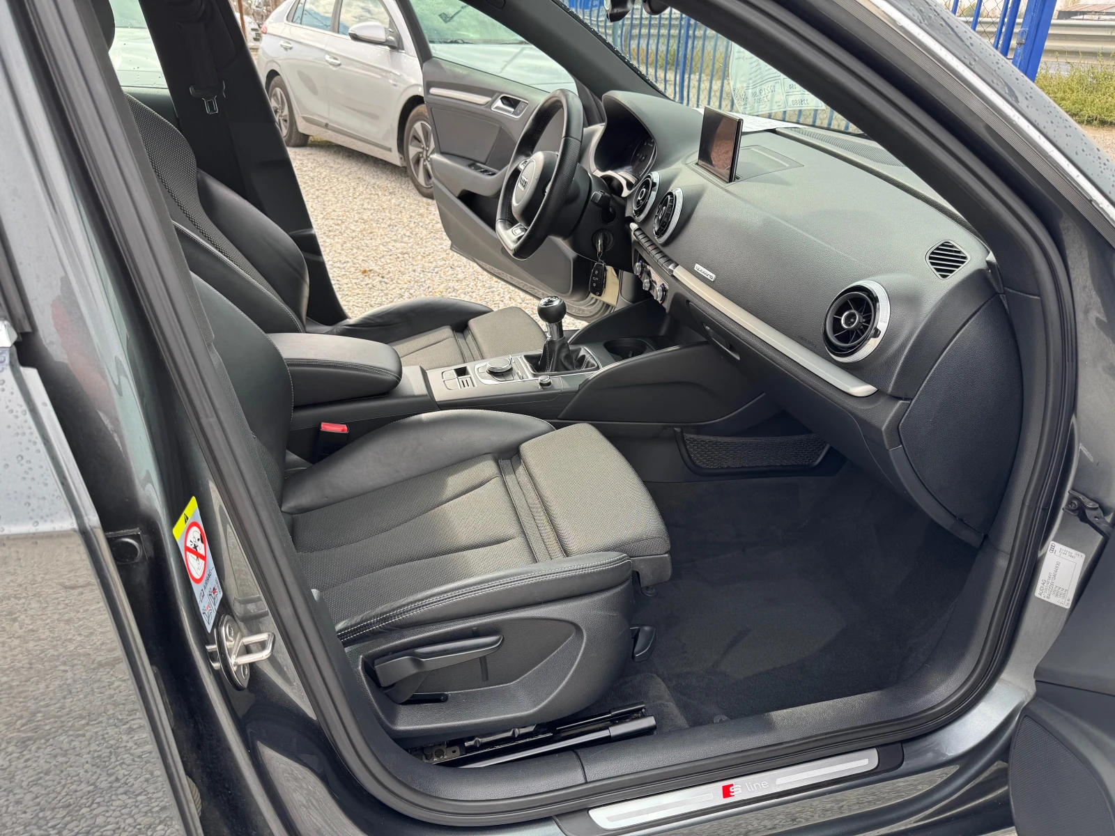 Audi A3 -2.0TDI-S LINE-4X4-SPORTPAKET | Mobile.bg   11