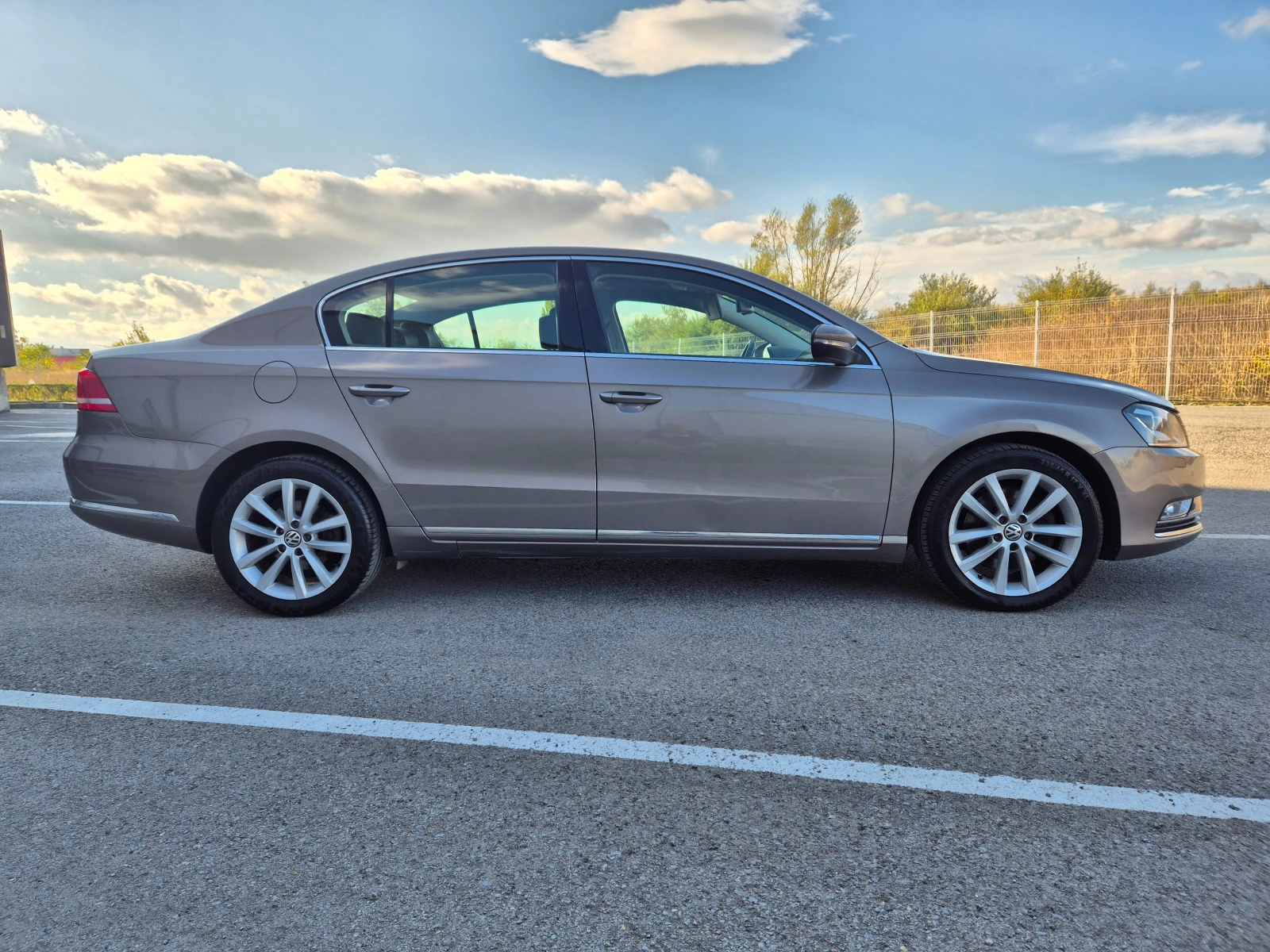 VW Passat 2.0TDI sedan | Mobile.bg — изображение 4