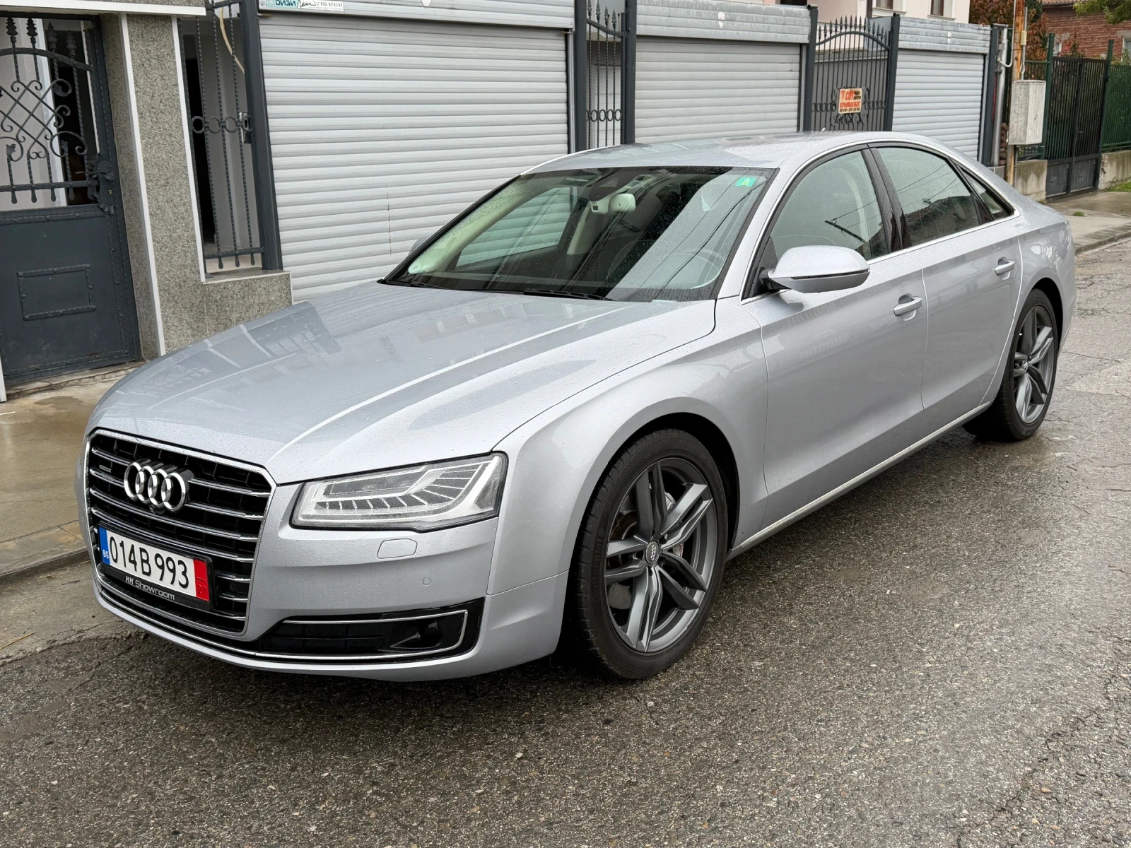 Audi A8 | Mobile.bg   2