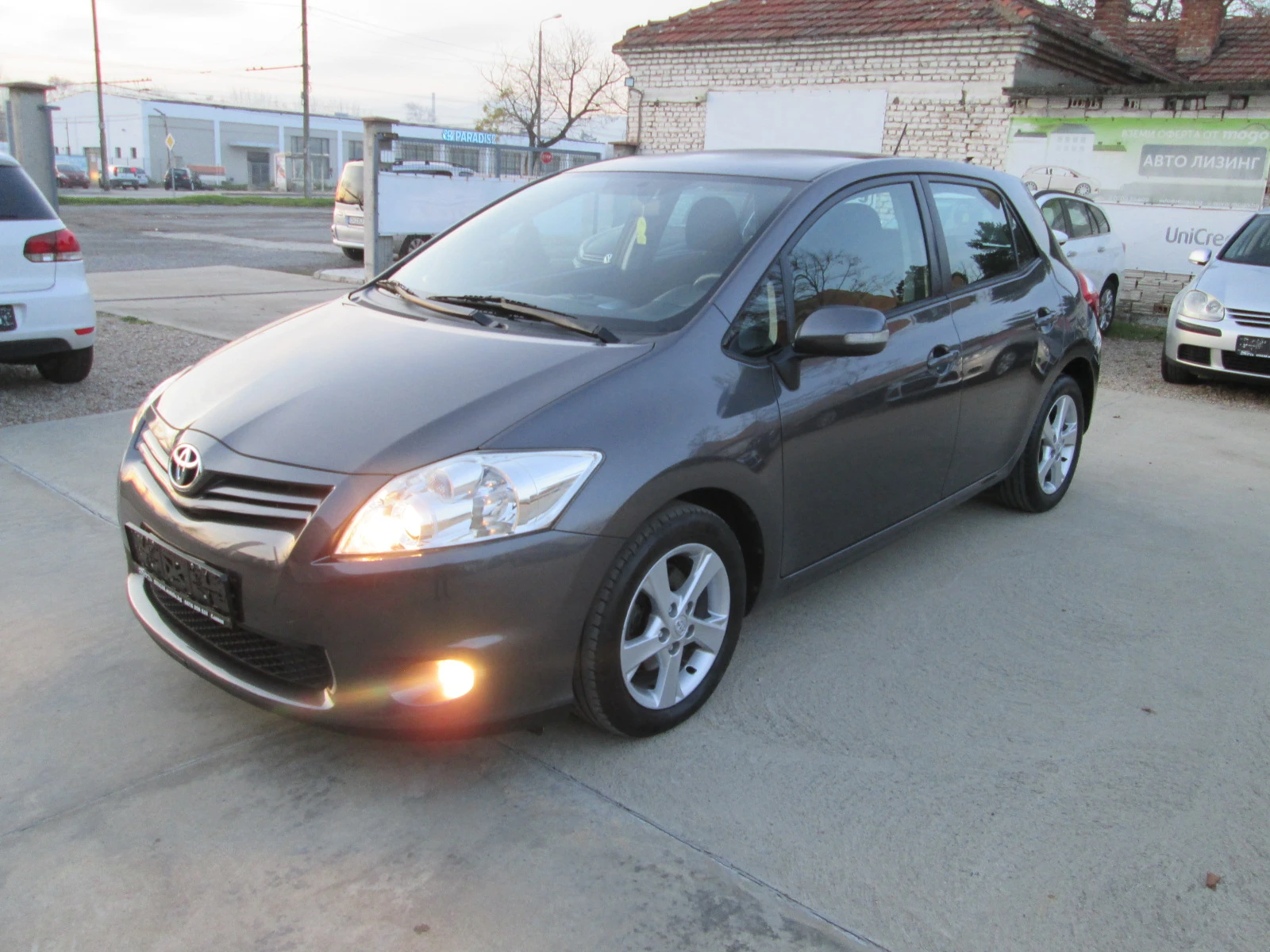 Toyota Auris 2.0d4d Facelift-Сервизна история-НОВА!!! - изображение 8